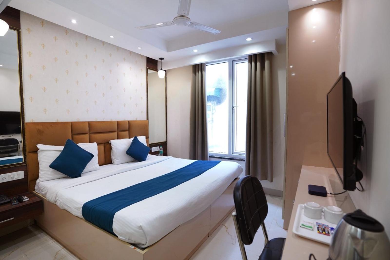 Hotel Leo Saffron - Pitampura Delhi (National Capital Territory of India) Exterior foto